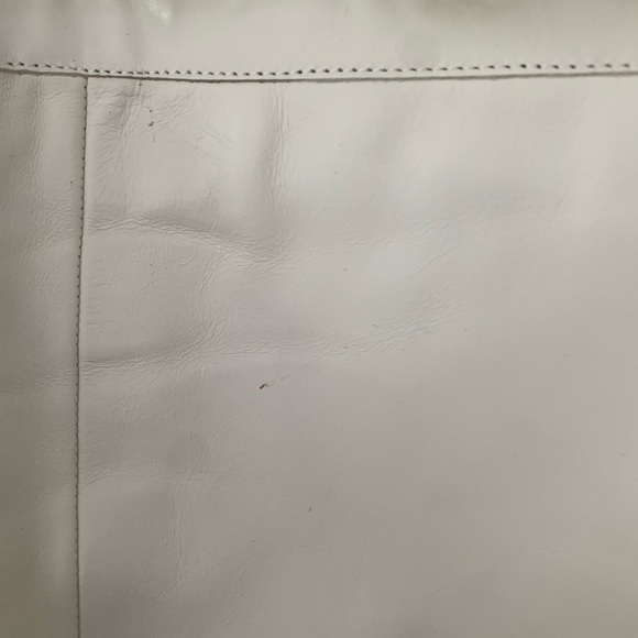 Louis Vuitton Knees Boots. - Picture 14 of 15